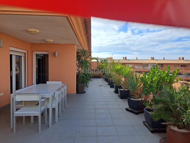 Foto 1647b215-0d4a-4b92-92c3-cfdce3b919a8. Rent penthouse with parking pool in Almerimar Ejido (El)