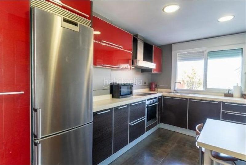 Foto 9ff54c15-67f9-4530-96c0-5b073e907c95. Rent penthouse with parking pool in Almerimar Ejido (El)