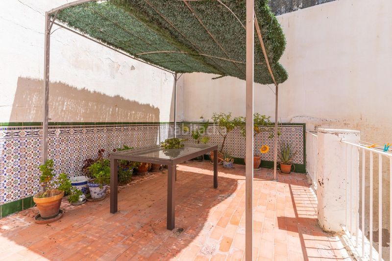 Foto 2be3f014-e593-4d41-b05b-6a1fbb0e4f69. Casa amb aparcament a Berja