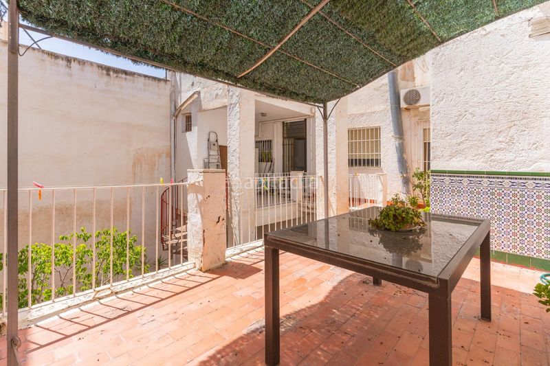 Foto 6e07d321-1b98-43fa-8083-9d1e7fb3bcc7. Casa amb aparcament a Berja