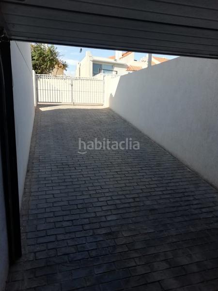 Foto 5d3d349d-ea91-4549-b30e-2b1545b6a2d7. Chalet magnifico chalet en zona de almerigolf en Almerimar Ejido (El)