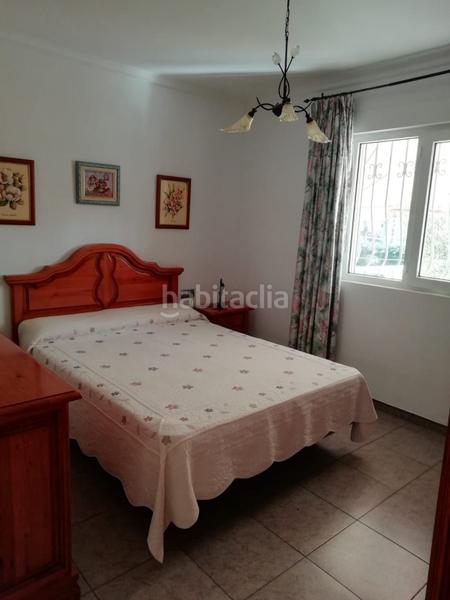 Foto bea976cf-3dd4-4b5c-adc1-045276924cea. Chalet magnifico chalet en zona de almerigolf en Almerimar Ejido (El)