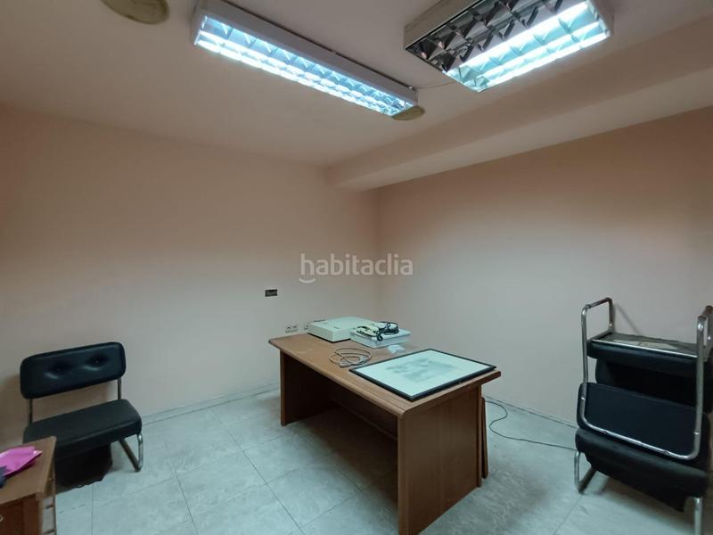 Foto 16e7999d-0763-4867-aed1-214ed8e0b7b0. Oficina  en la plaza mayor de el ejido en Ejido centro Ejido (El)