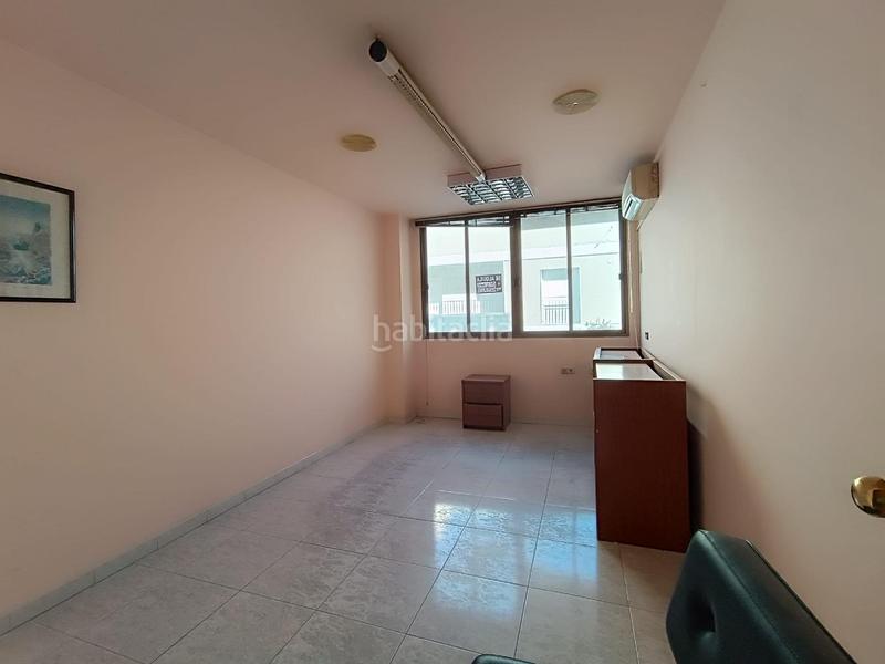 Foto a1d3d726-c342-4e09-8bc5-6e55d18e37b1. Oficina  en la plaza mayor de el ejido en Ejido centro Ejido (El)