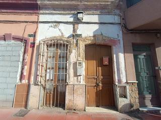 Haus  Calle granada. Casa en el centro de almería para reformar