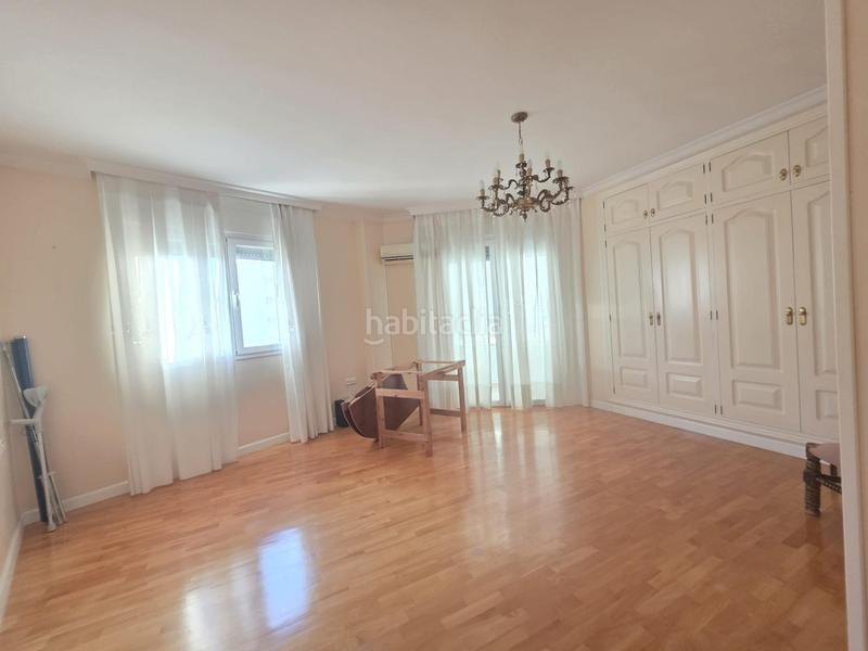 Foto 7b455ef3-90e6-484b-a325-bbe265b7cdda. Pis amb calefacció a Pabellón - Estación - El Corte Inglés Ejido (El)