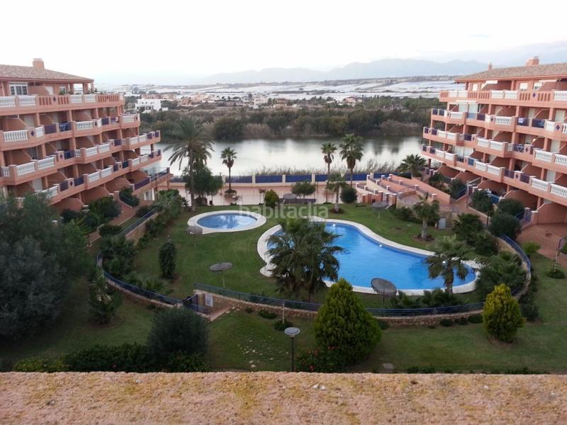 Foto 01733f34-0d11-4d82-a32a-b9a54b875238. Dachwohnung mit parking pool in Almerimar Ejido (El)