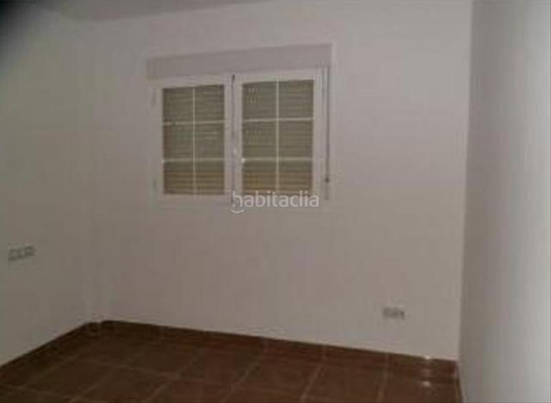 Foto 07cb2579-cfc9-43d5-8b5e-14ffefb5ff43. Flat with parking in Santa María del Águila Ejido (El)