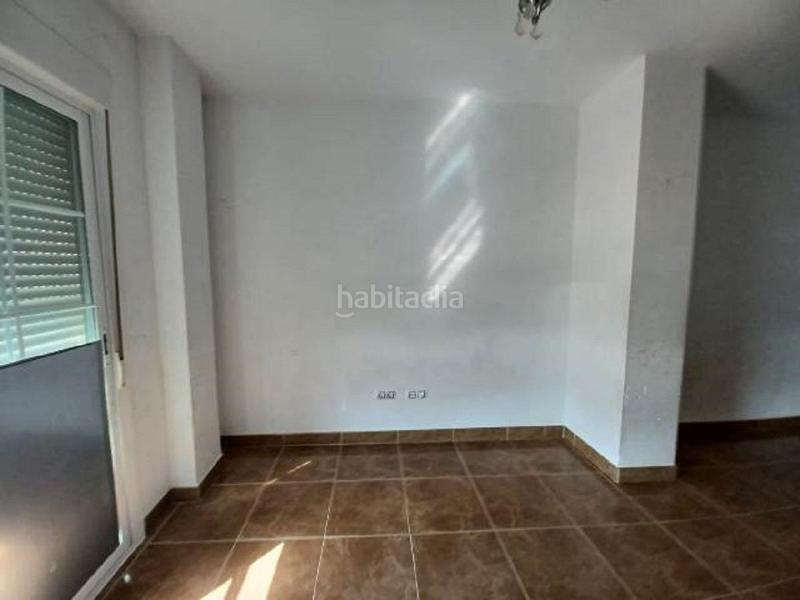 Foto 1461cff3-0c6a-4b89-9627-0406f194c097. Flat with parking in Santa María del Águila Ejido (El)