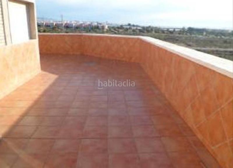 Foto 19d01f61-8562-421d-93f2-552190882ead. Flat with parking in Santa María del Águila Ejido (El)
