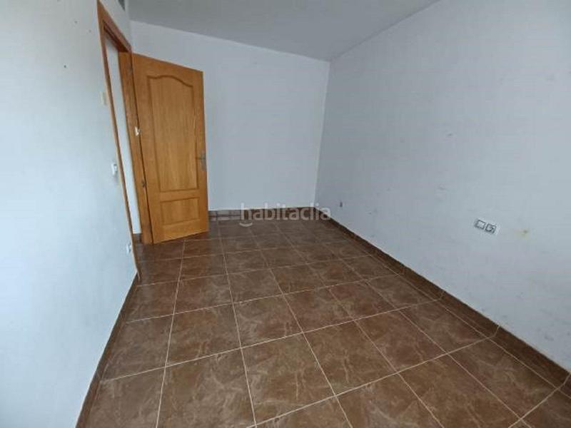 Foto a88c3d3b-2f23-497a-92d4-5e80829fafc4. Flat with parking in Santa María del Águila Ejido (El)