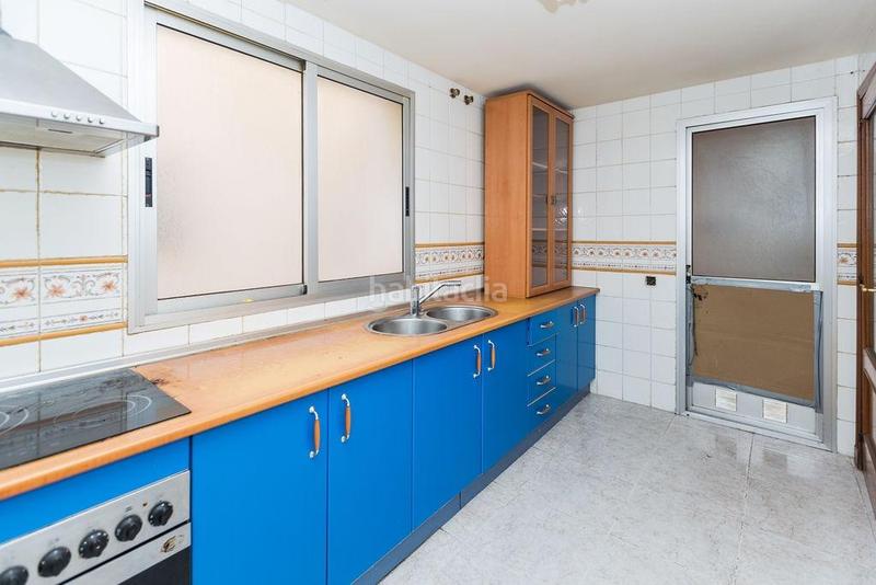 Foto b3294f37-083a-488b-8bd5-94b06ae1b117. Duplex avec parking dans Santa María del Águila Ejido (El)