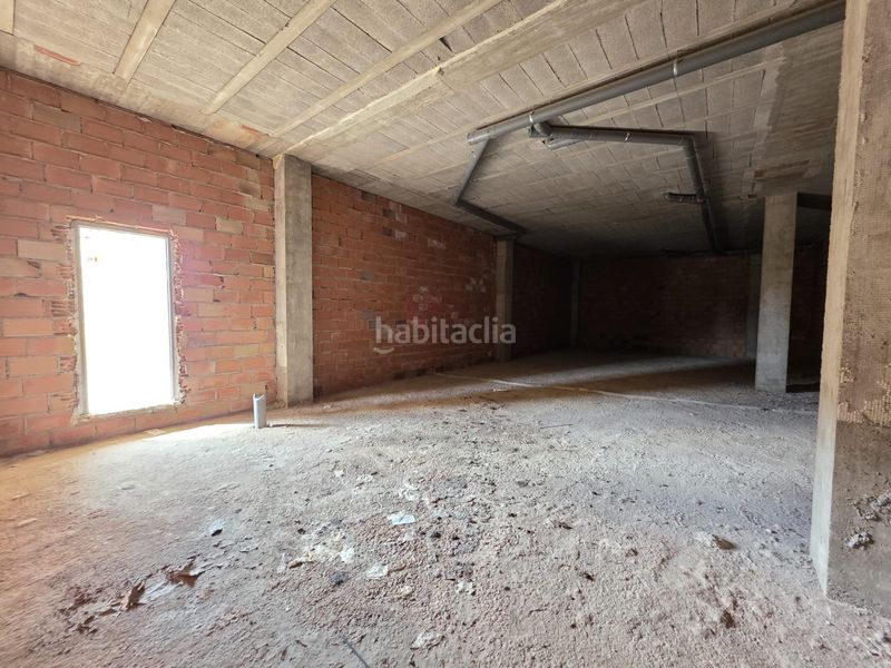 Foto 5e331e85-e833-426d-9013-c8d40ac7de8e. Alquiler local comercial local en basto en aguadulce en Roquetas de Mar