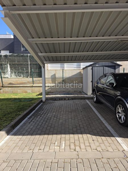 Foto e2989f23-4083-4e28-8485-9fc0aae4680b. Pis amb aparcament piscina a Almerimar Ejido (El)