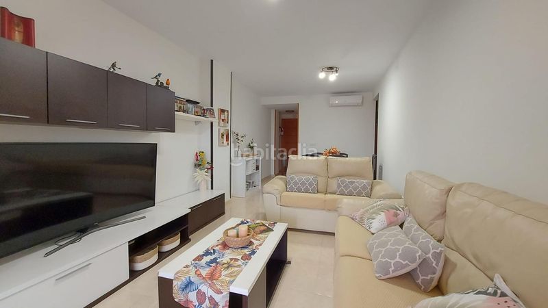 Foto 62448ff0-fba5-4de4-8e4d-98126bf2da11. Rent flat with pool in Almerimar Ejido (El)