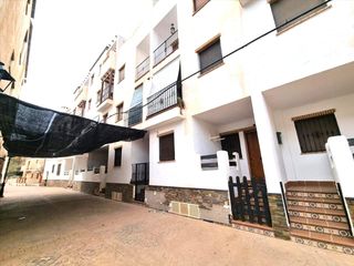 Pis a Paterna del Río. Piso en venta en guarros