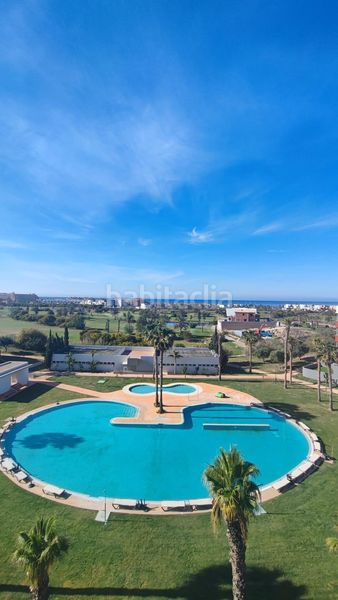 Foto 305133ad-ae92-420f-b8a4-bd942782a27e. Apartament amb calefacció aparcament piscina a Almerimar Ejido (El)