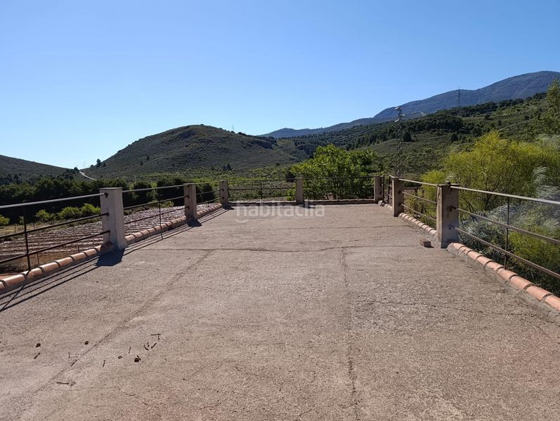 Foto a46e764c-2cce-43e0-978f-97f9574857f5. Finca rústica a Láujar de Andarax