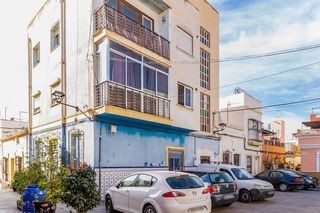 Appartamento in Centro. Piso ocupado en venta en almería