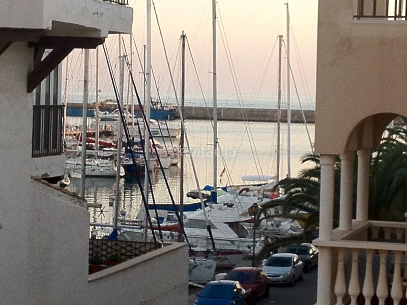 Foto fbded8c8-a2b1-4630-9427-7269153e34bf. Àtic amb piscina a Almerimar Ejido (El)