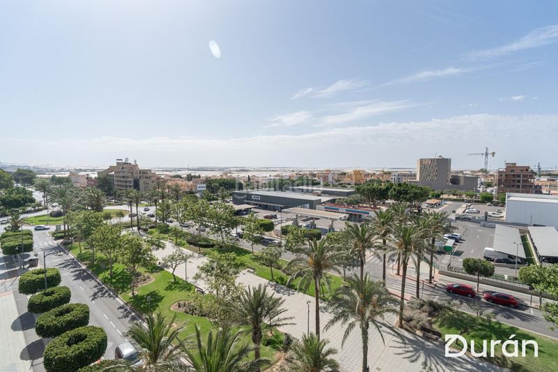 Foto c2d246e8-a88e-472d-b4b1-7125c56e5f71. Pis amb aparcament a Plaza de la Luz Ejido (El)
