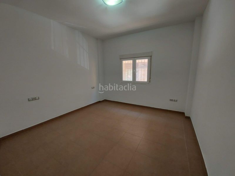 Foto 9012bdbd-3e14-4465-afc6-c7d1dbae34b8. Planta baixa amb aparcament a Ejido Sur Ejido (El)