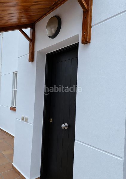 Foto 108ae3d8-f5c0-417f-a8ab-d0c4719ec516. Àtic amb calefacció aparcament piscina a El Toyo Almería