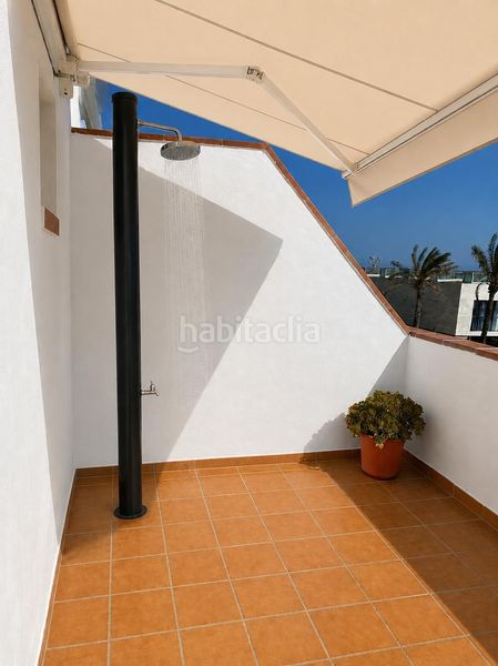 Foto e5281b52-9ff8-458a-b299-2731004b47e9. Àtic amb calefacció aparcament piscina a El Toyo Almería