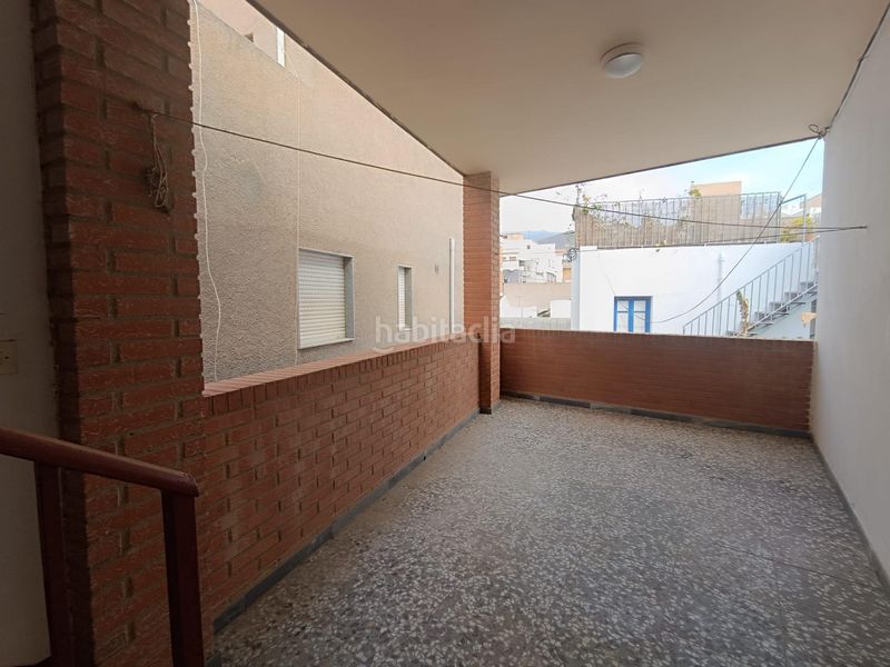 Foto f6f48379-f250-4a05-9b3f-d1f57b02f92a. Casa a Adra
