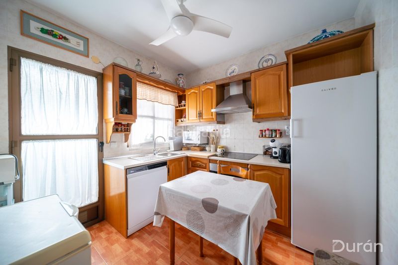Foto 54b363ba-9363-45eb-898d-cbcd247bfa72. Casa con parcheggio in Ejido centro Ejido (El)
