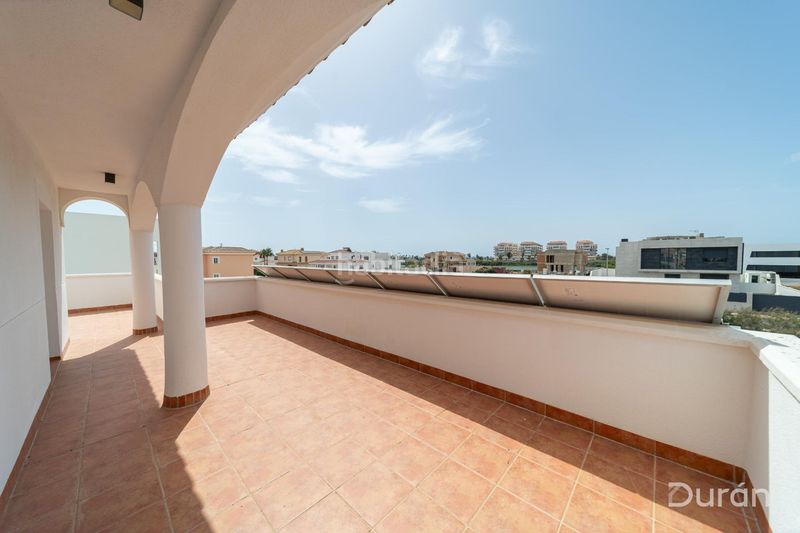 Foto d627d97c-81eb-4eed-b971-00d9f12a5569. Xalet amb aparcament piscina a Almerimar Ejido (El)