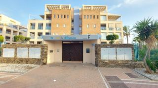 Affitto Appartamento in Almerimar. Piso en alquiler de 2 dormitorios de septiembre a junio