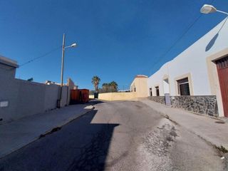 Casa in Matagorda. Casa de planta baja junto al colegio en matagorda