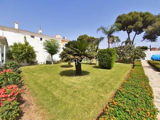 Chalet in Calle goya 23