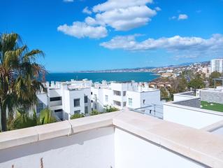 Attique  Avenida del sol