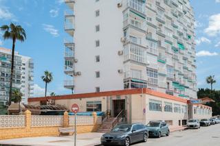 Locale commerciale in Avenida Antonio Machado 130