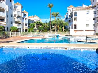 Apartament a Avenida las palmeras 3. Apartamento en primera linea de playa en av de las palmeras