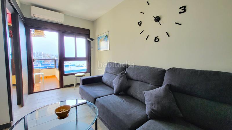 Foto cfb7fab3-6ec0-4959-b953-23a2c87fb83b. Apartamento en avenida antonio machado 142 apartamento duplex primera linea antonio machado en Benalmádena