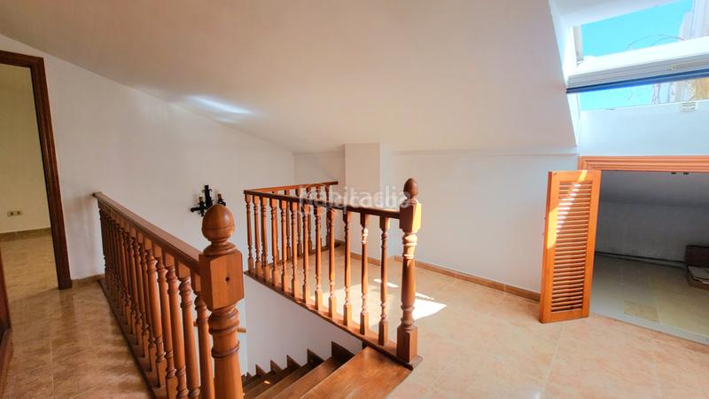 Foto 11b4f2ef-dcc3-49a7-b752-89fb64f59655. Zweistöckige wohnung in calle tamarindos 7 in Puerto Marina Benalmádena