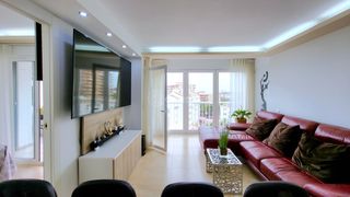 Apartament en Avenida de los abedules 3. Apartamento reformado abedules