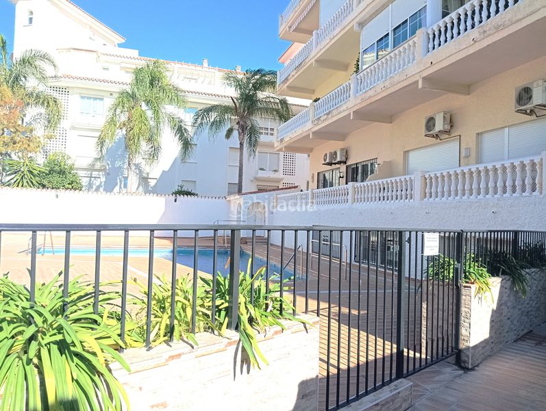 Foto ec7d13f1-a7a9-4e46-ab0d-1396dc26e9a0. Erdgeschoss in calle de la luna 1 in La Carihuela - Los Nidos Torremolinos