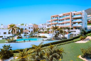 Apartament  Avenida rocas blancas 12. Piso en venta en avenida rocas blancas, benalmádena