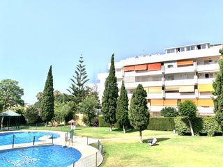 Pis a Avenida Ciudad de Melilla b3