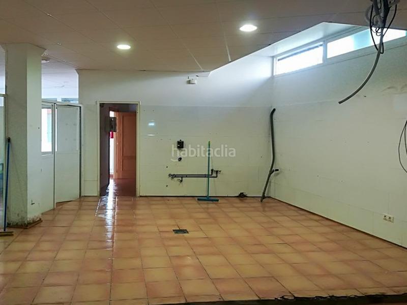 Foto 634dac1b-588b-4000-b504-07ca58546371. Local comercial  de 140 m2 construidos en el barrio en Monachil