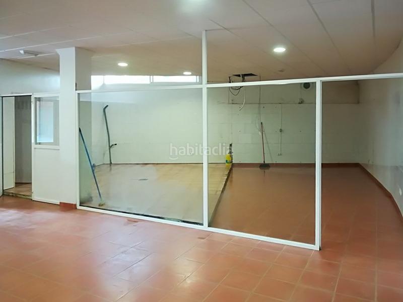 Foto c125f5d2-ccf8-435b-b98d-13dfd9ef9edd. Local comercial  de 140 m2 construidos en el barrio en Monachil
