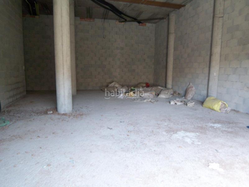 Foto b0eaf397-e8c1-45c5-b825-fa3e1a96873d. Local comercial  en Padul