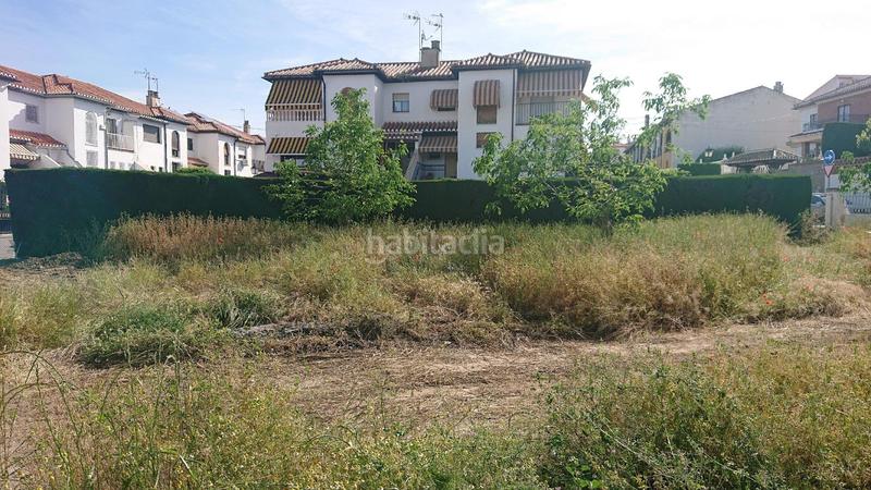 Foto 5b56c4e4-f242-4c91-85ec-c0480ed71e32. Terreno residencial gran solar en el centro de cajar en Cájar