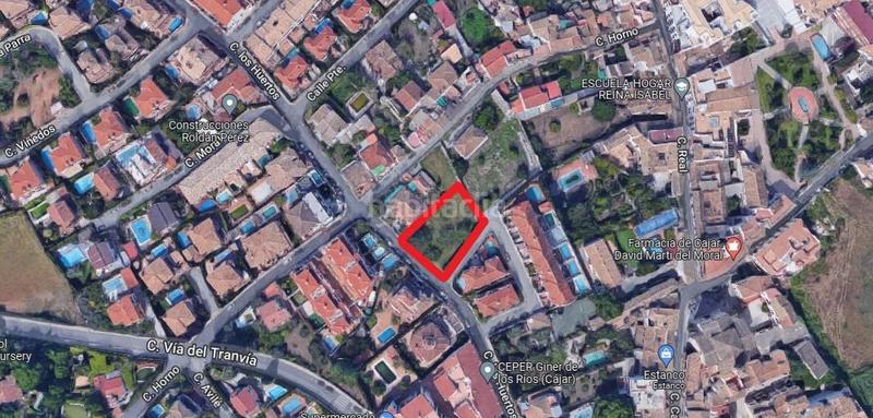 Foto a12c6e0b-dcb8-4b66-a63c-246a234f6d95. Terreno residencial gran solar en el centro de cajar en Cájar