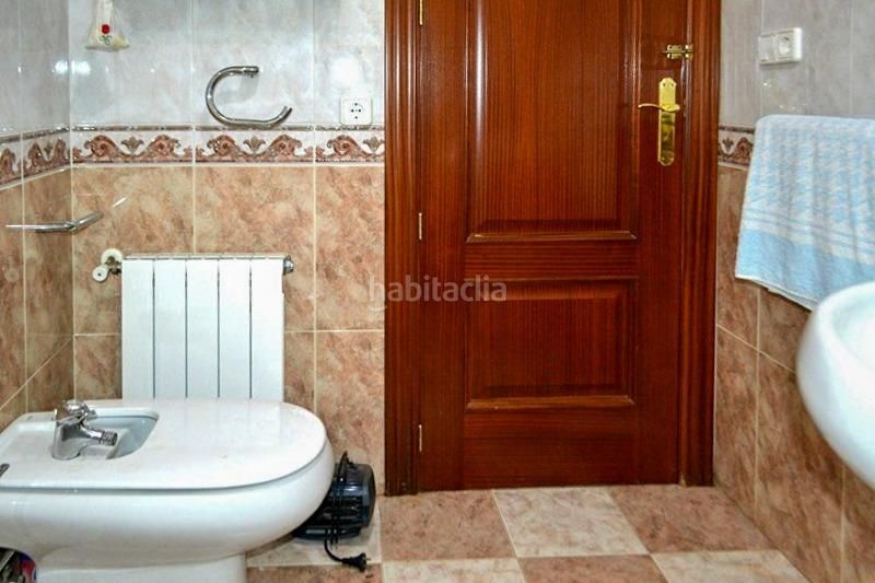 Foto f27bfeb8-3ed3-48a5-bb79-126cbbc1ef7d. Pis a Montefrío