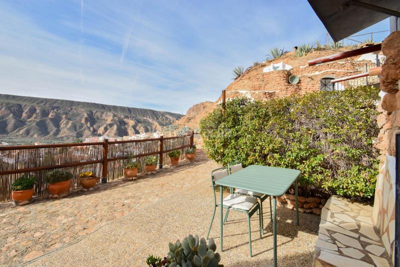 Foto 64a0a480-920c-407c-bcd6-0c6a8e22f098. Casa amb calefacció a Gorafe